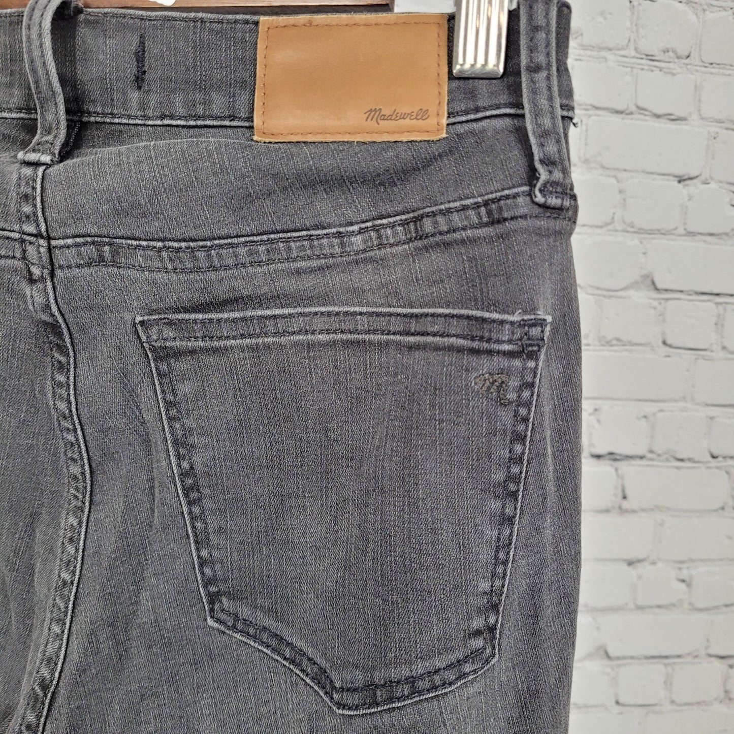 Madewell Grey Denim 9" High Rise Skinny Distressed Jeans Size 27T (27x30)