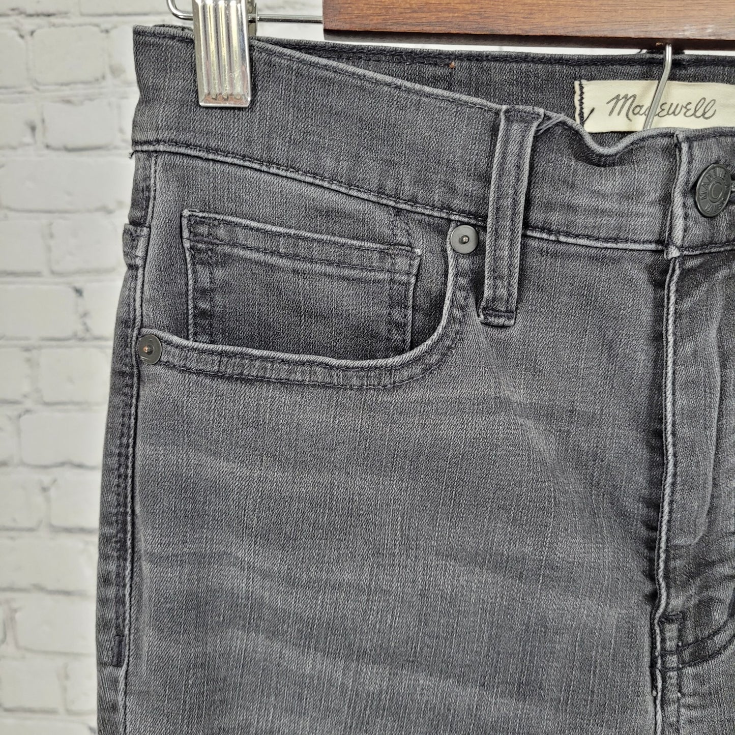 Madewell Grey Denim 9" High Rise Skinny Distressed Jeans Size 27T (27x30)