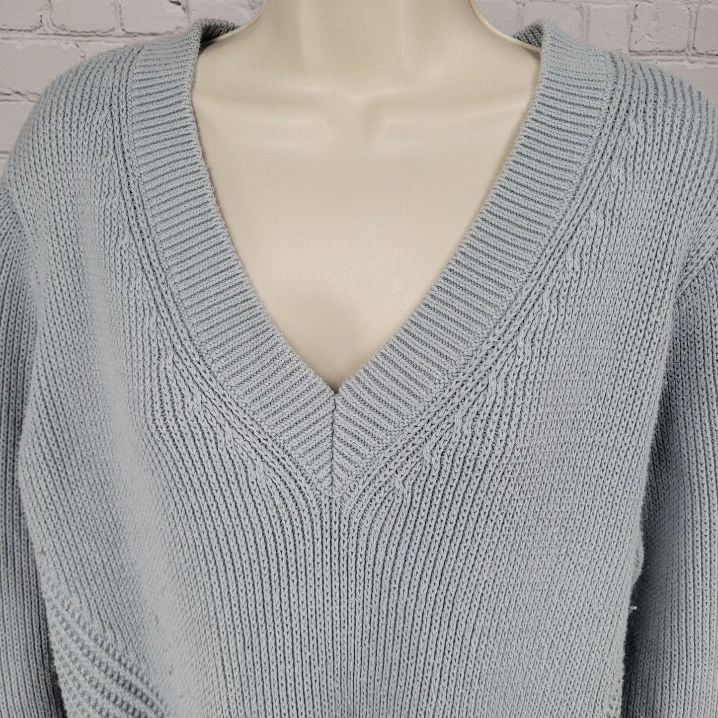 Athleta Blue Heavyweight Knit V Neck Long Sleeve Pullover Sweater Size XL