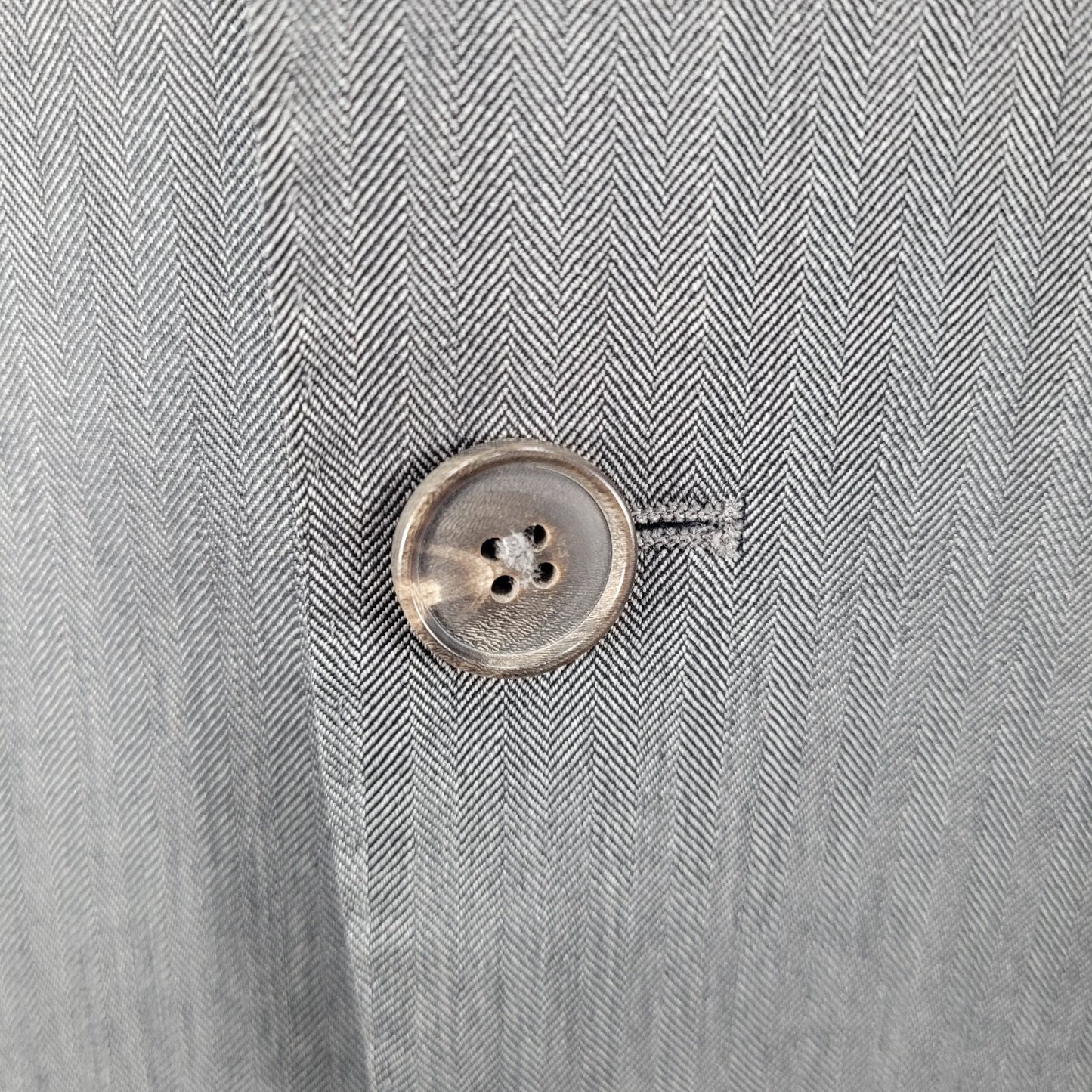 Zara Man Grey Herringbone 2 Button Vented Notch Blazer Sport Coat Size 46