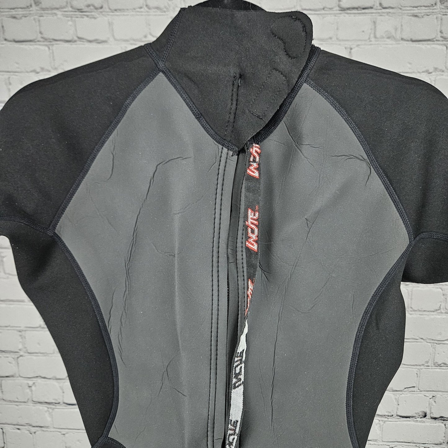 Incite Cabela's Black 2:2 Aqualite Short Sleeve Shorty Springsuit Wetsuit Medium