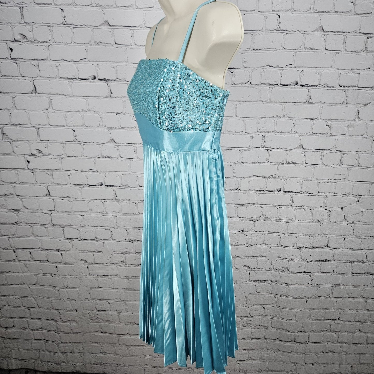 Jessica McClintock Gunne Sax Accordion  Strappy Back Sequin Short Dress USA 11