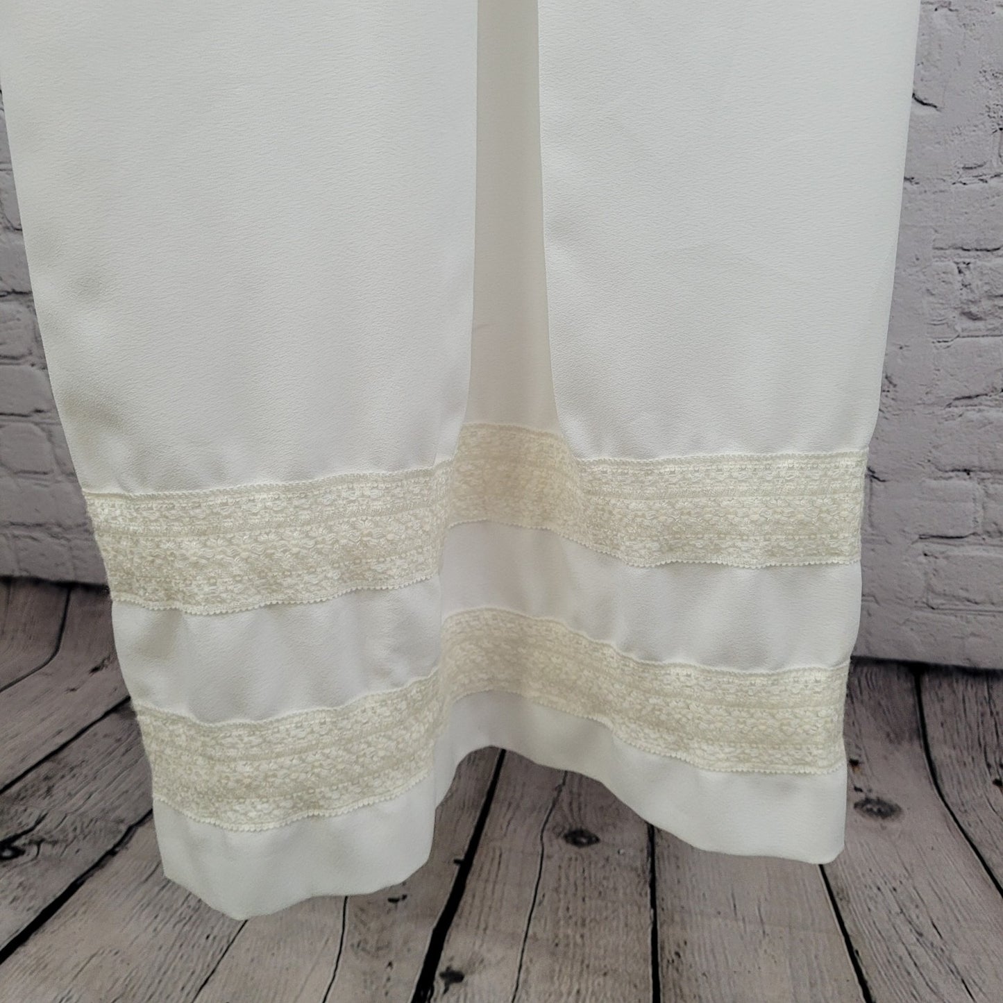 VTG Collegiate Cap & Gown White Lace Trim Clergy Robe Alb USA Made Size 55-42-32