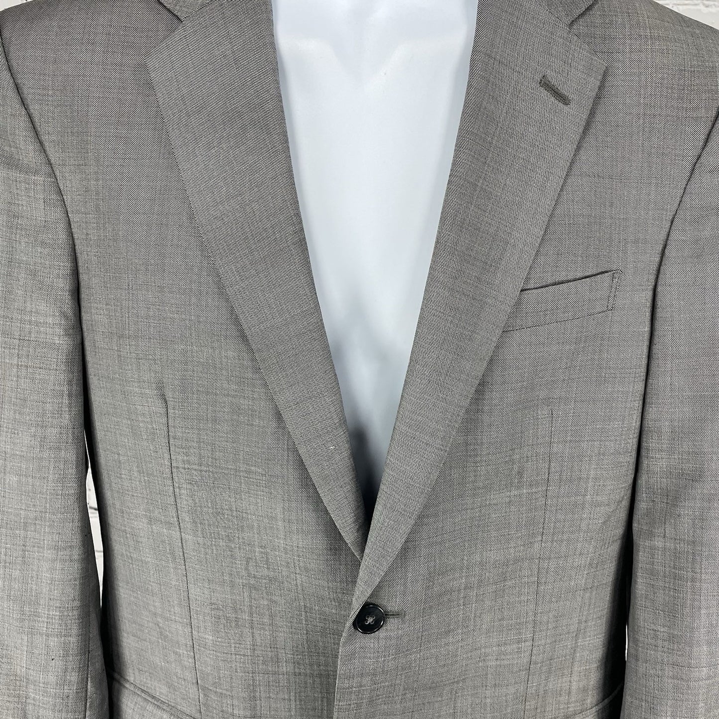 Jos A Bank Grey Wool Tailored Fit Travelers Collection Blazer Sport Coat 40L