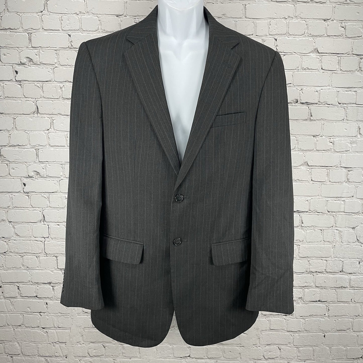 Jos A Bank Black Pinstripe Wool Tailored Fit Travelers Collection Blazer 40L