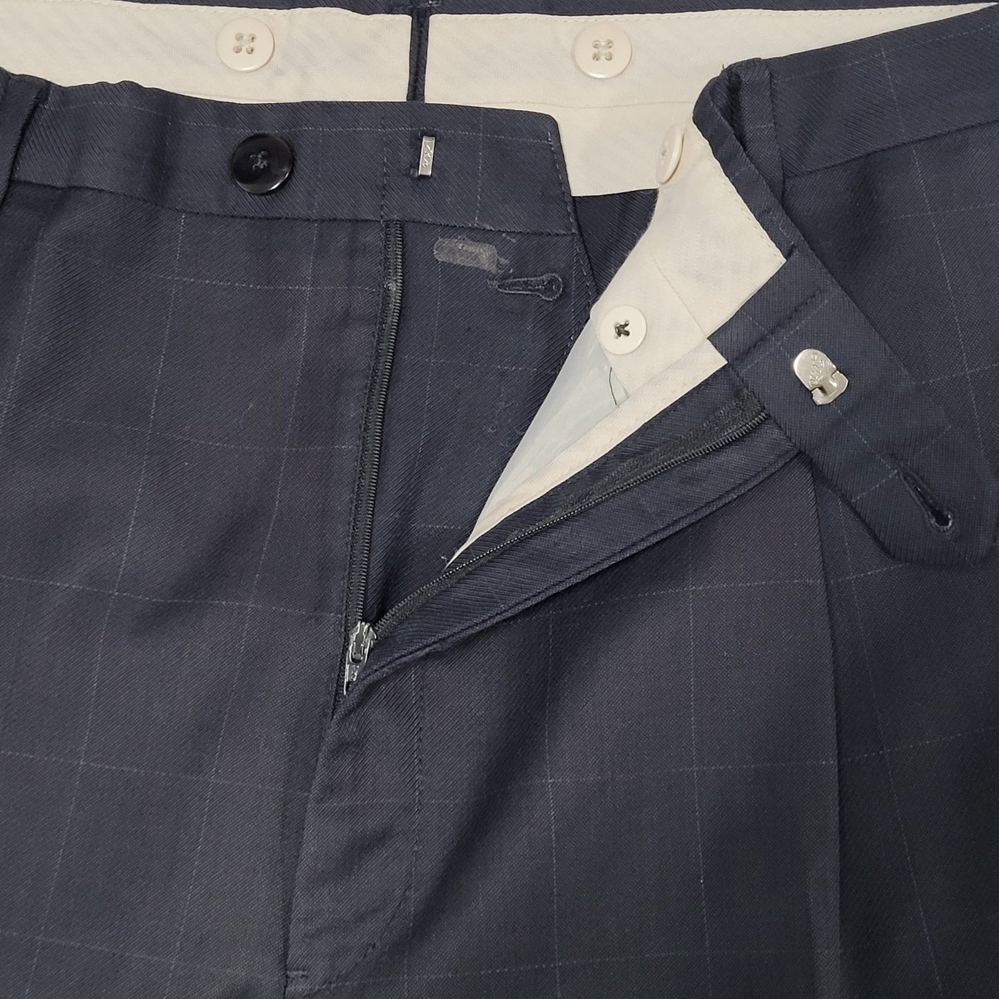 Daniel Cremieux Navy 100% Wool Check Full Suit Set Jacket 44R Pants 37x29 USA