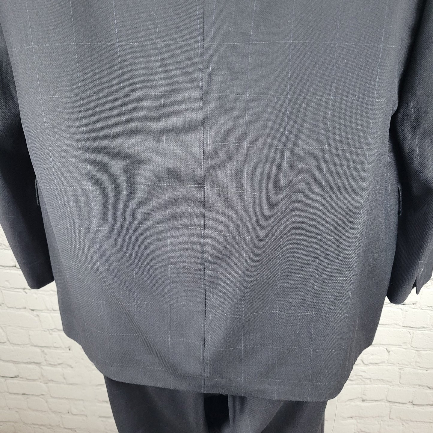 Daniel Cremieux Navy 100% Wool Check Full Suit Set Jacket 44R Pants 37x29 USA