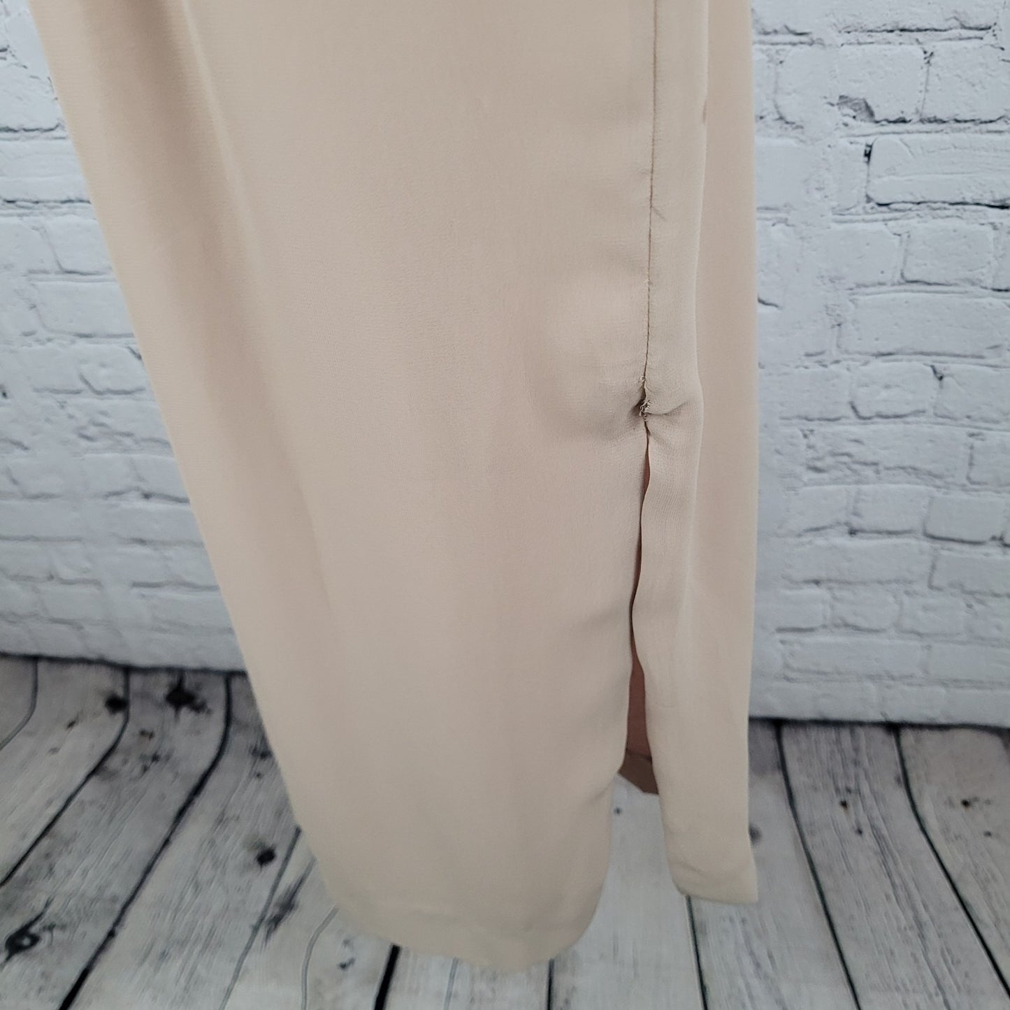 Savvy Ivory & Tan Chiffon Belted Flutter Sleeve Side Slit Midi Dress Size US 8