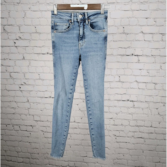Free People We The Free Blue Mid Rise Raw Hem Skinny Ankle Jeans 24 (22x27)
