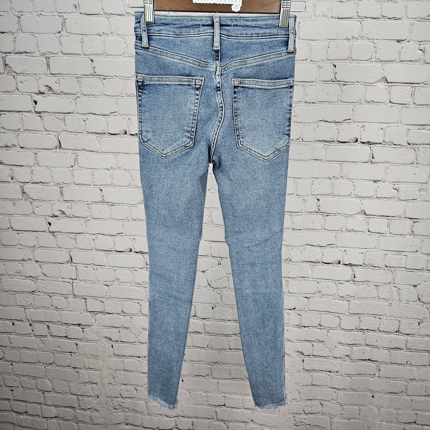 Free People We The Free Blue Mid Rise Raw Hem Skinny Ankle Jeans 24 (22x27)