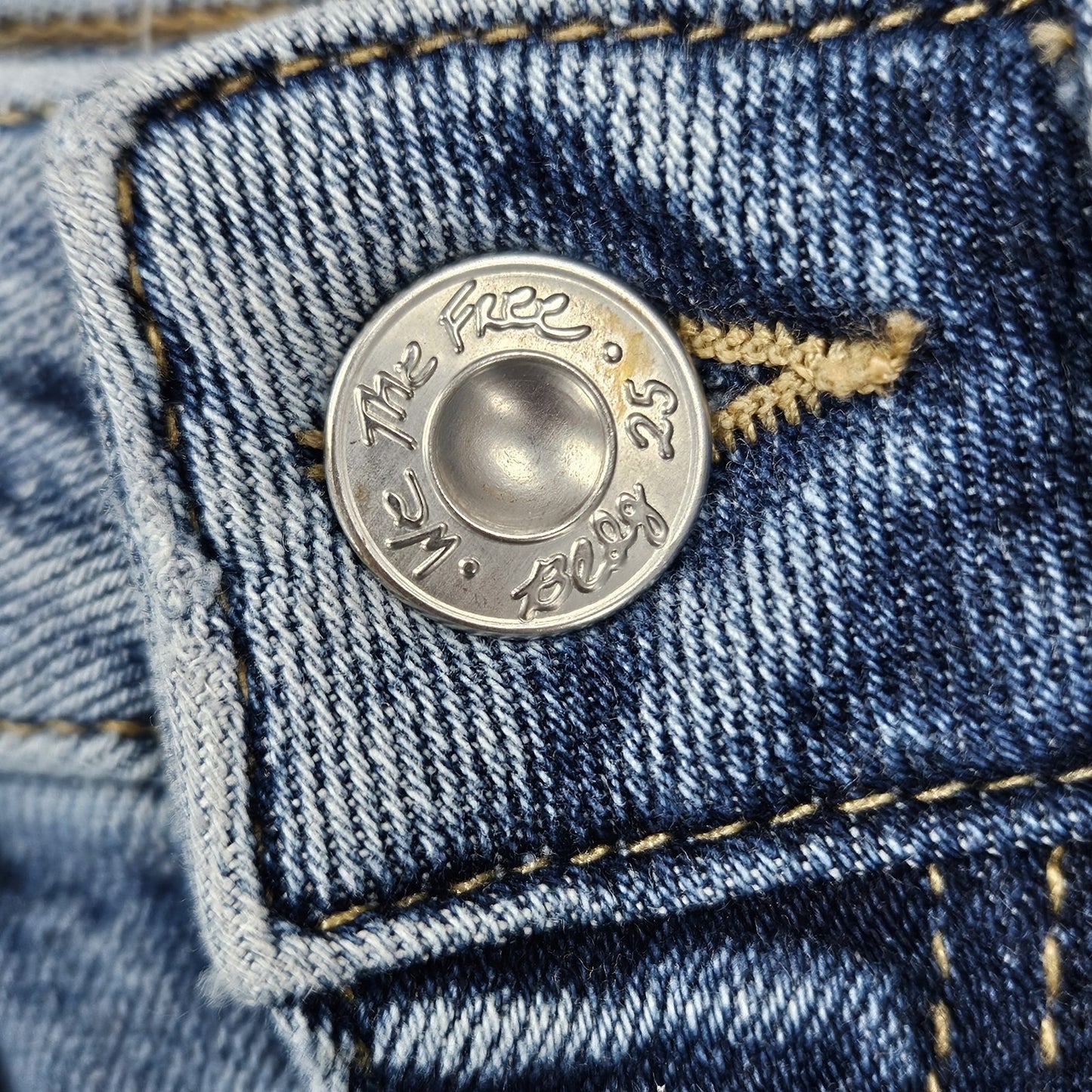 Free People We The Free Blue Mid Rise Raw Hem Skinny Ankle Jeans 24 (22x27)