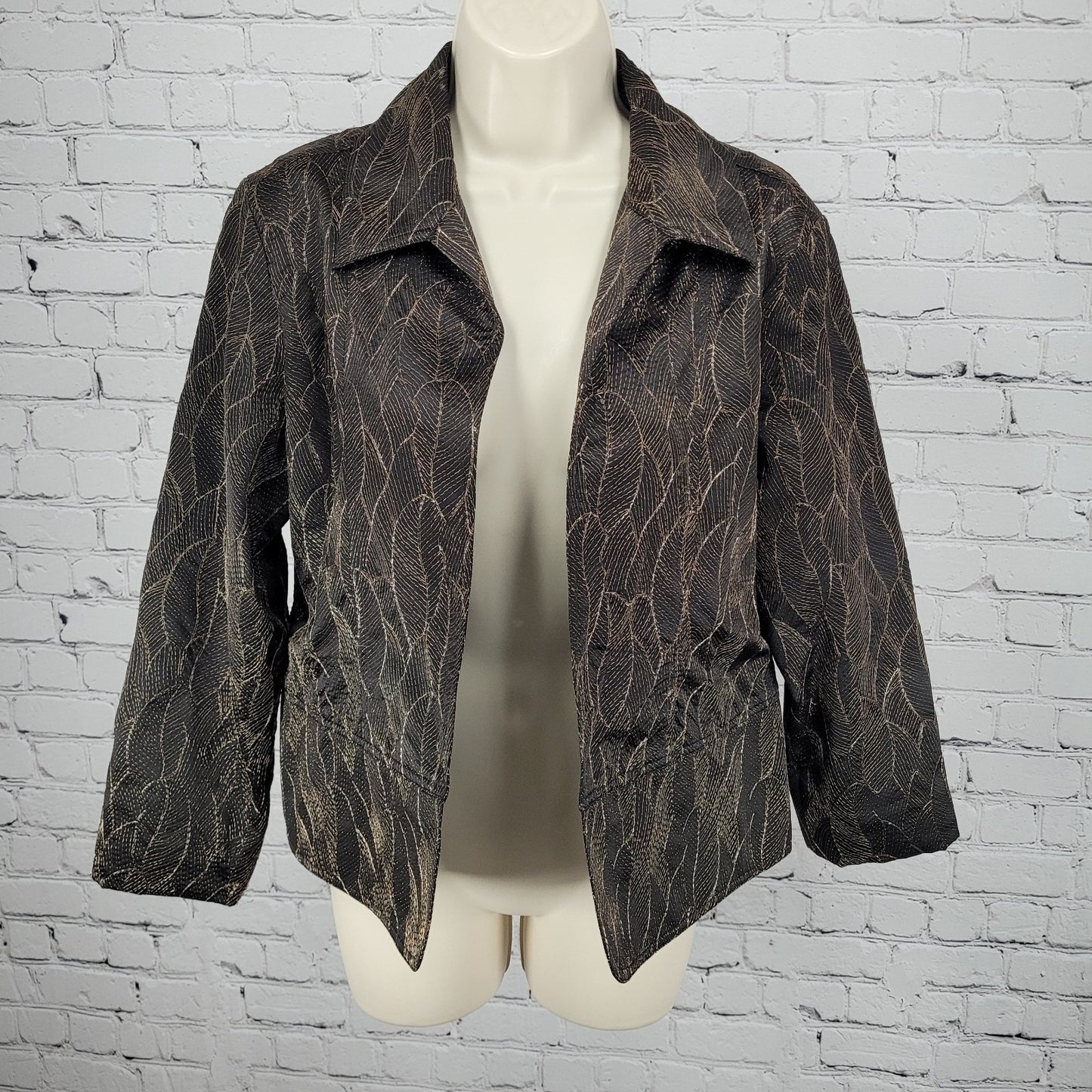 Chico's Black Gold Metallic Embroidered Leaves Open Lined Jacket Size 1 US 8