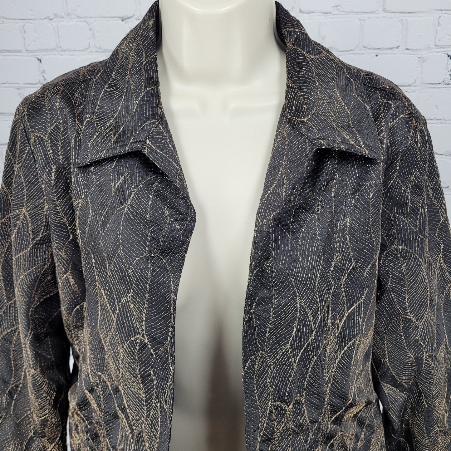 Chico's Black Gold Metallic Embroidered Leaves Open Lined Jacket Size 1 US 8