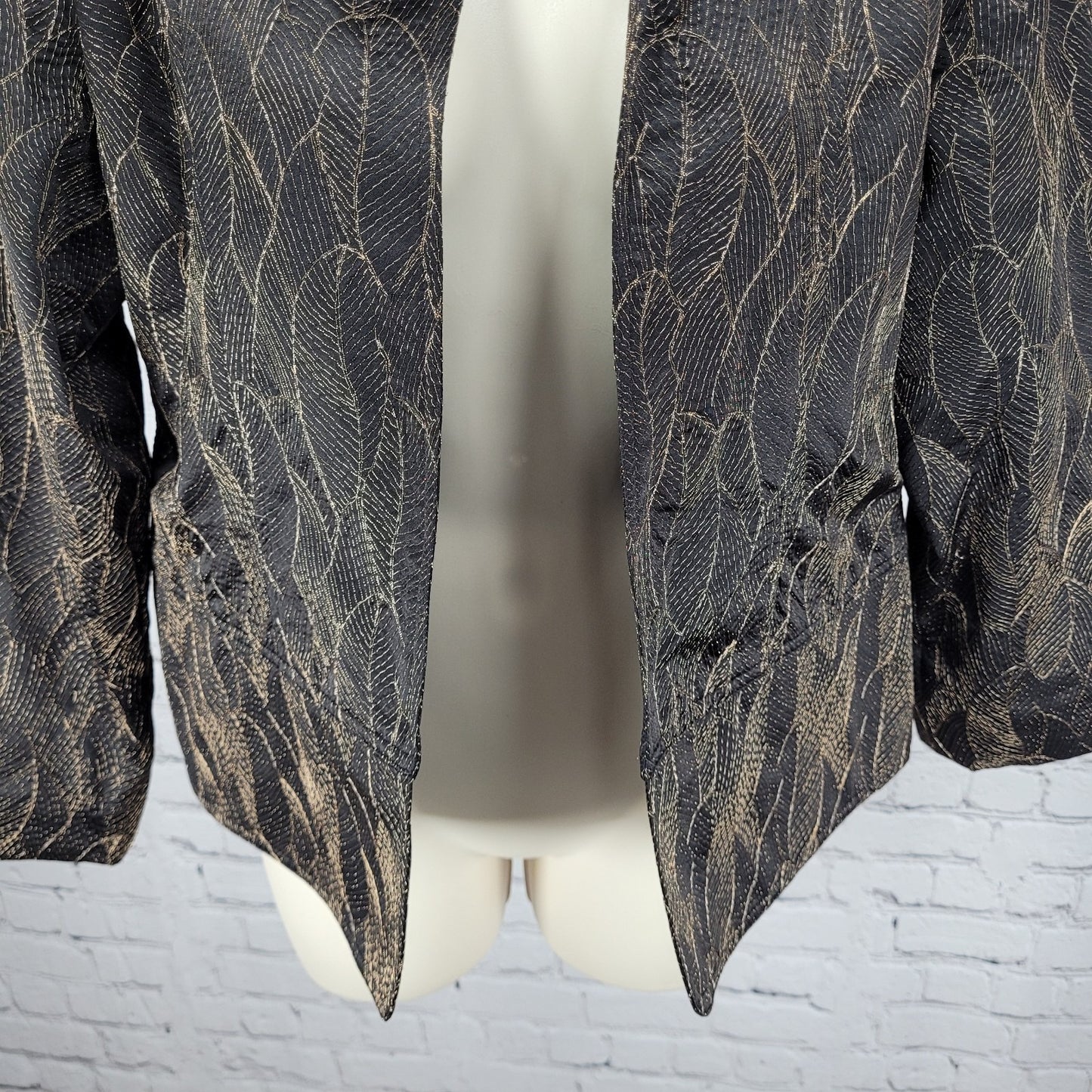 Chico's Black Gold Metallic Embroidered Leaves Open Lined Jacket Size 1 US 8