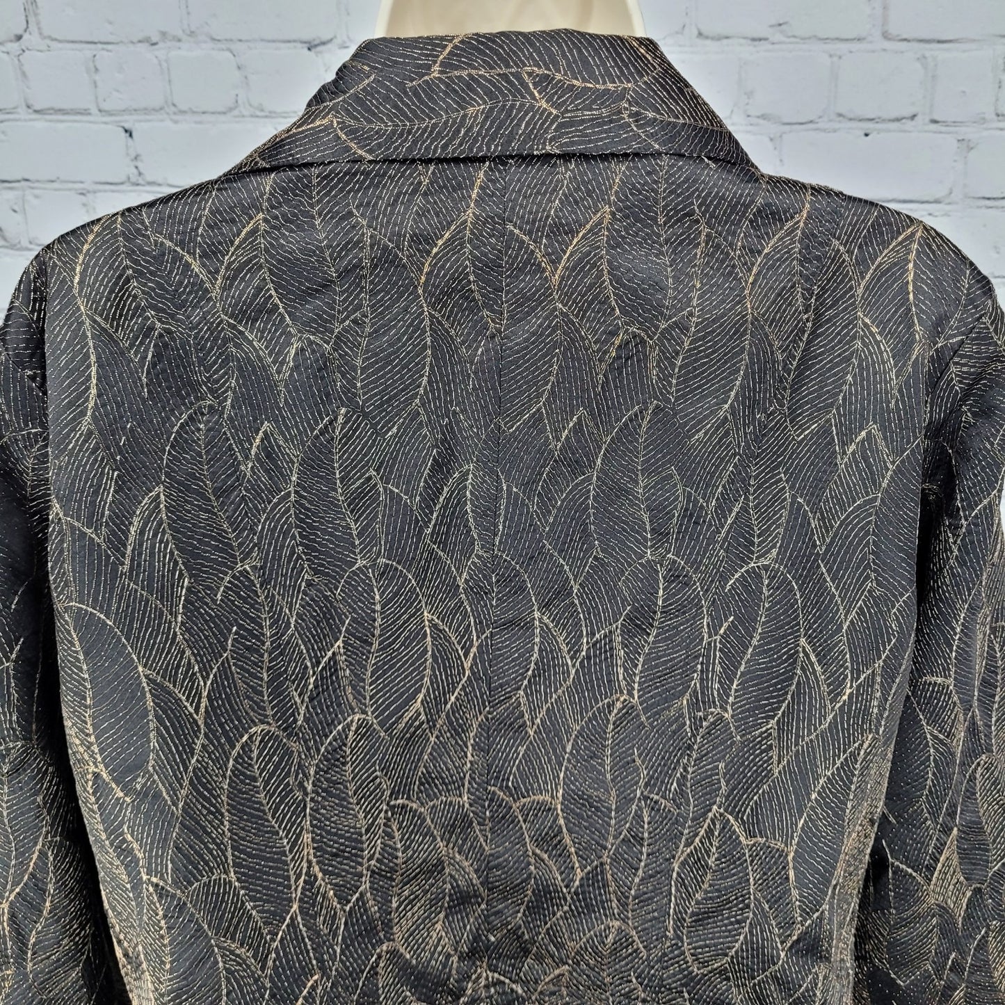 Chico's Black Gold Metallic Embroidered Leaves Open Lined Jacket Size 1 US 8