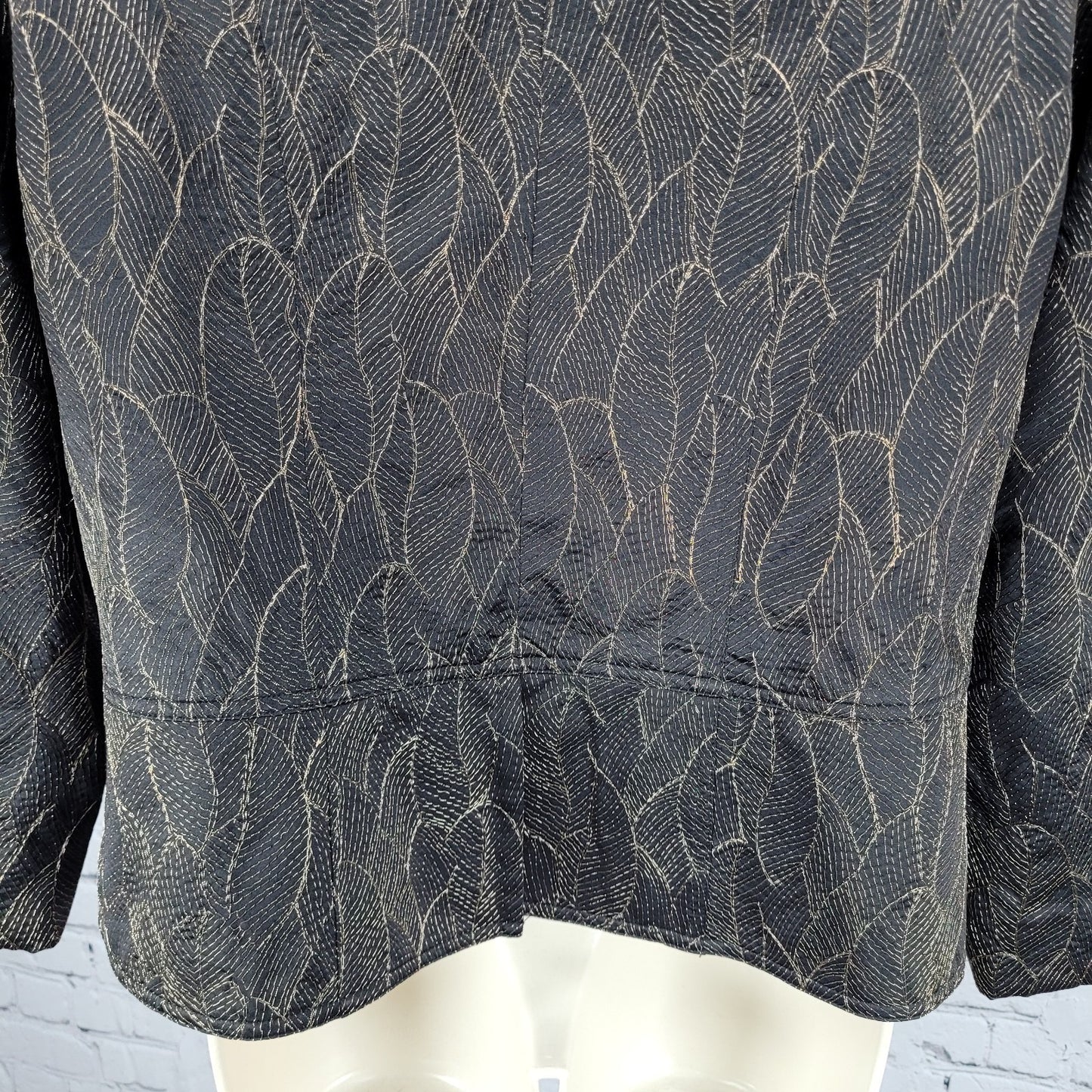Chico's Black Gold Metallic Embroidered Leaves Open Lined Jacket Size 1 US 8