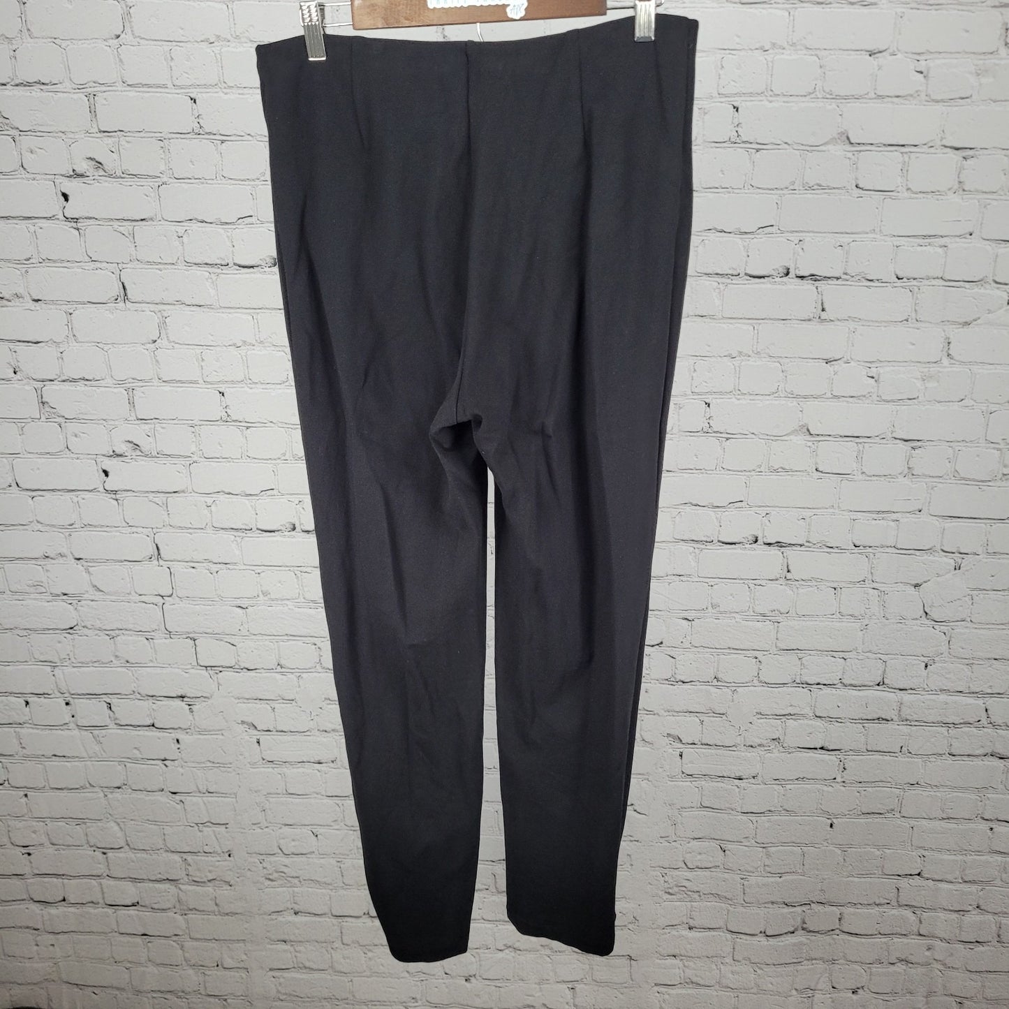 T Tahari Black High Rise Pull On Straight Leg Stretch Pants Size Large L (30x30)