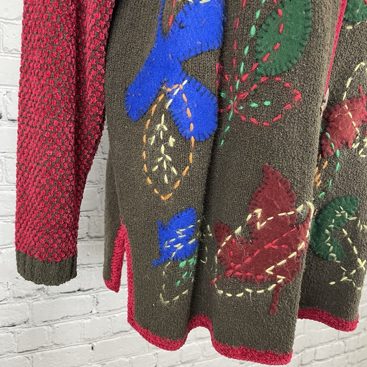 VTG Berek 2 Brown Silk Blend Leaf Embroidered Cardigan Sweater Size Medium M