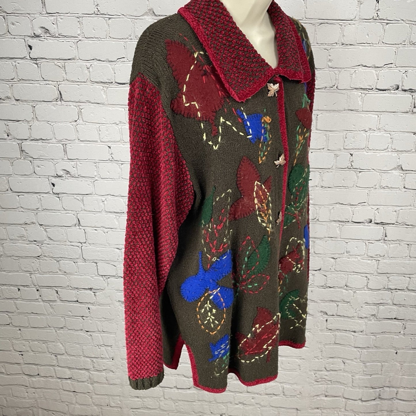 VTG Berek 2 Brown Silk Blend Leaf Embroidered Cardigan Sweater Size Medium M