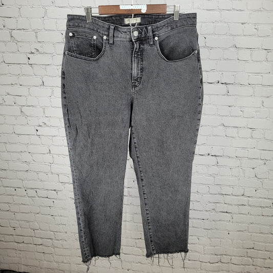 Madewell Grey Denim Curvy Perfect Vintage Straight Jeans Size 14W (34x27)
