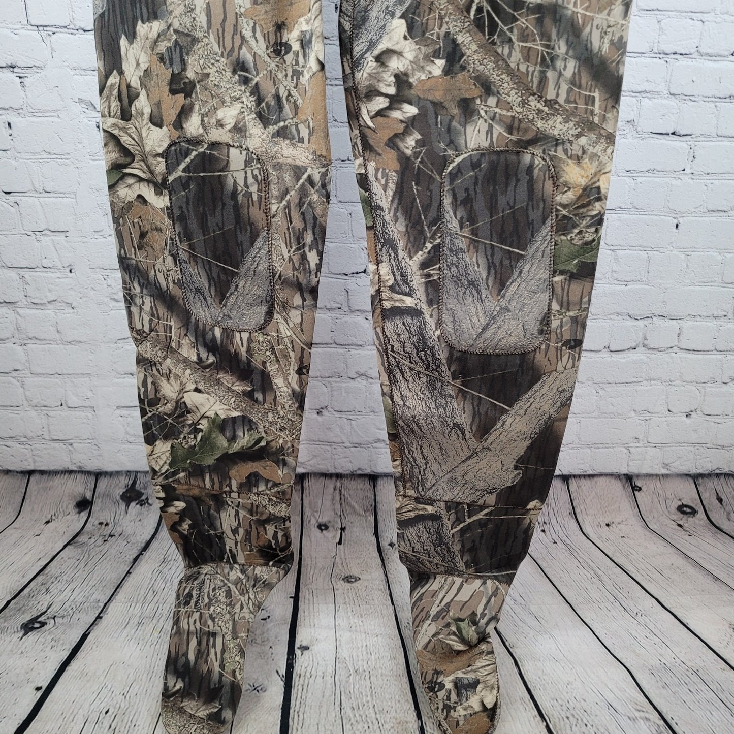 Hodgman Brown Mossy Oak Camo Neoprene Footed Hunting Overalls Bibbed Pants XXL