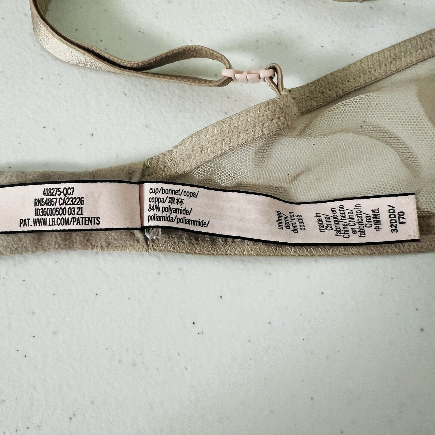 Victoria’s Secret Nude Lace Unlined Demi Underwire Unpadded Multiway Strap 32DDD
