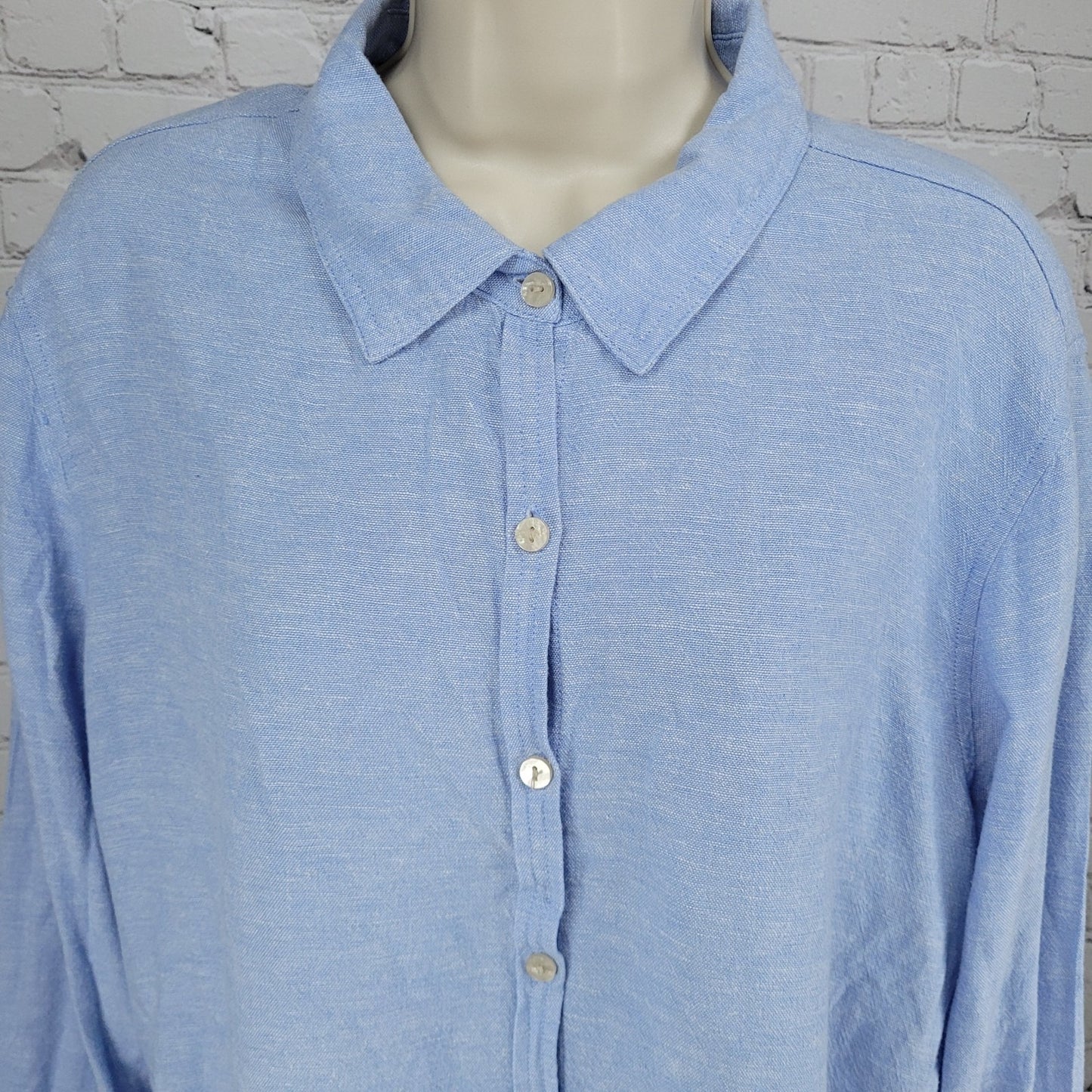 Orvis Blue Linen Blend Button Up Roll Tab Long Sleeve Shirt Top Size XL