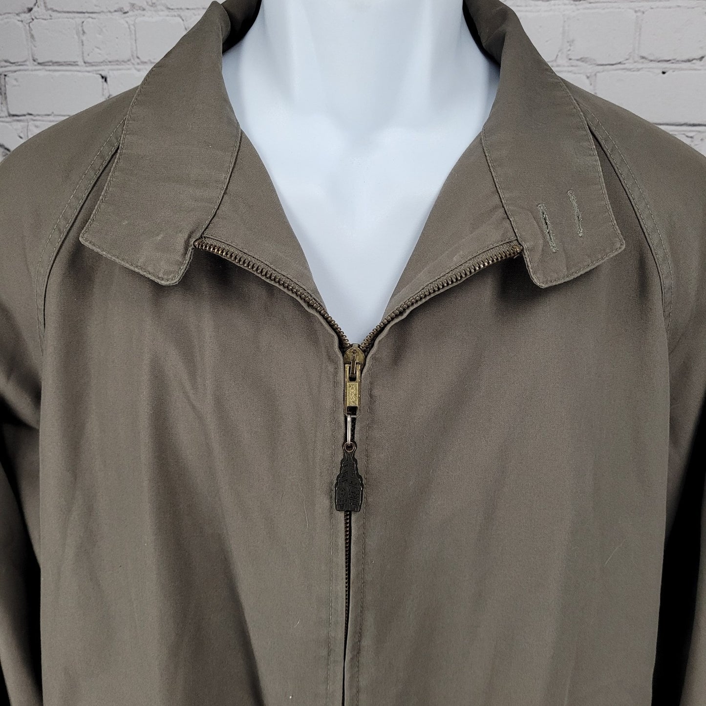 London Fog Brown Limited Edition Water Repellent Lightweight Jacket Large Long