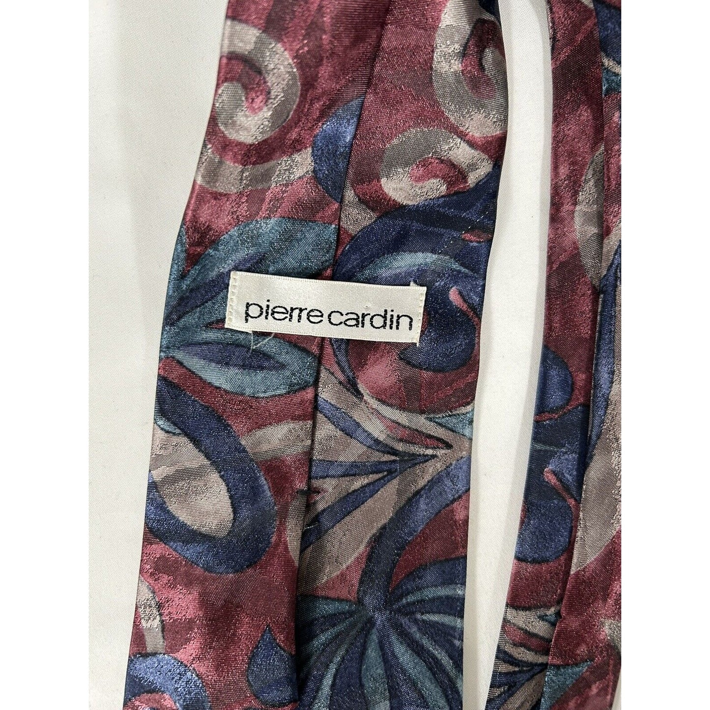 Pierre Cardin Blue Red Geometric Leaf Print Men’s Wide Necktie 57X4
