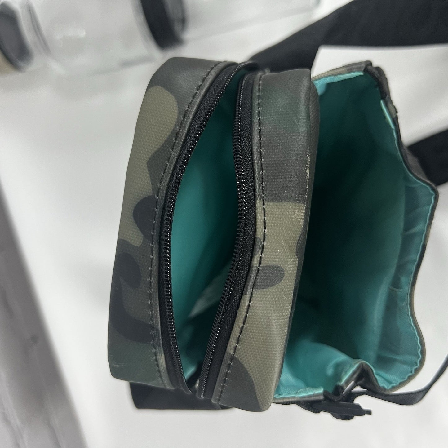 Corkcicle Camo Crossbody 20oz Glass Insulated Water Bottle Sling Bag Pocket