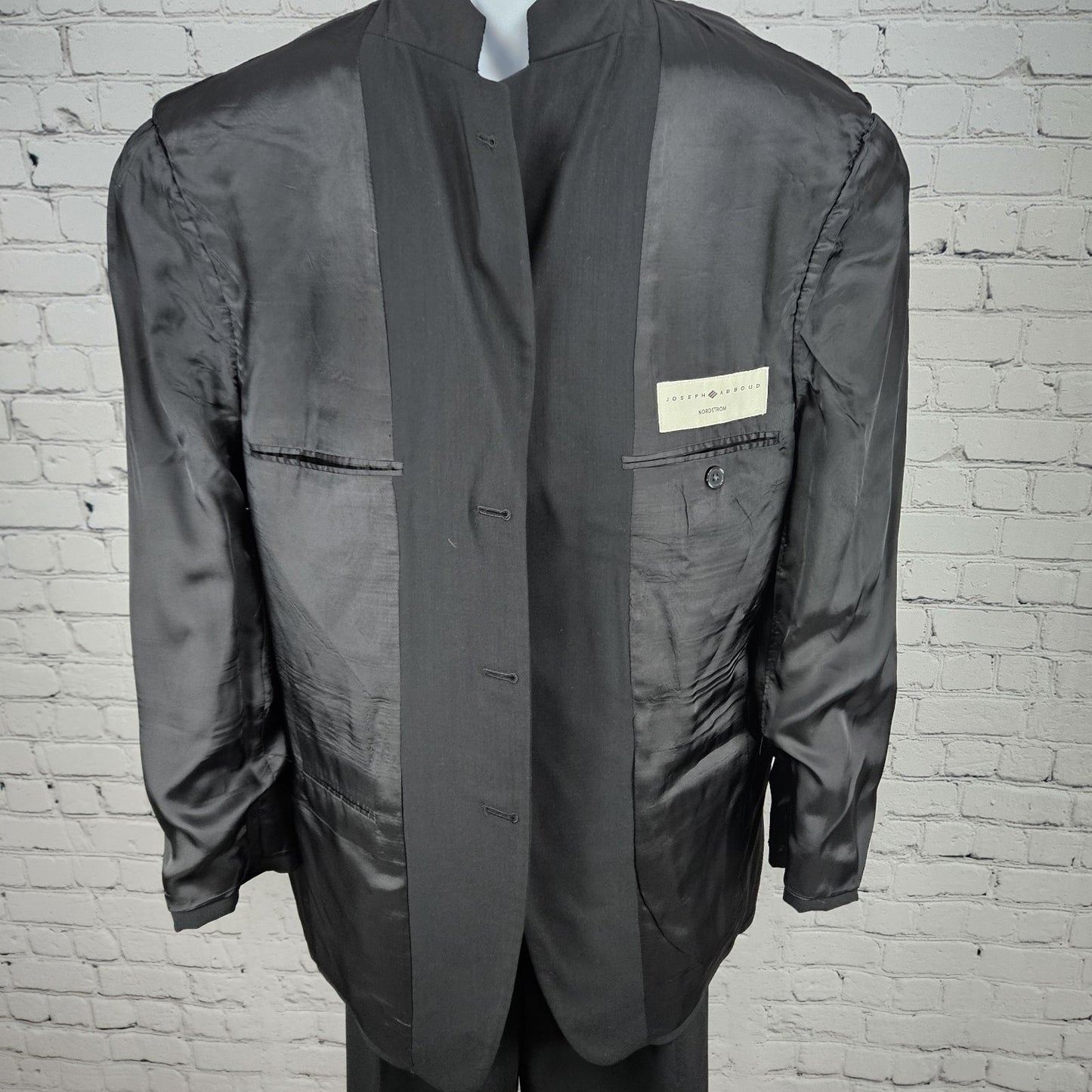 Joseph Abboud Nordstrom Black Wool Blend Full Suit 2 Piece 3 Button US 40R 32x31