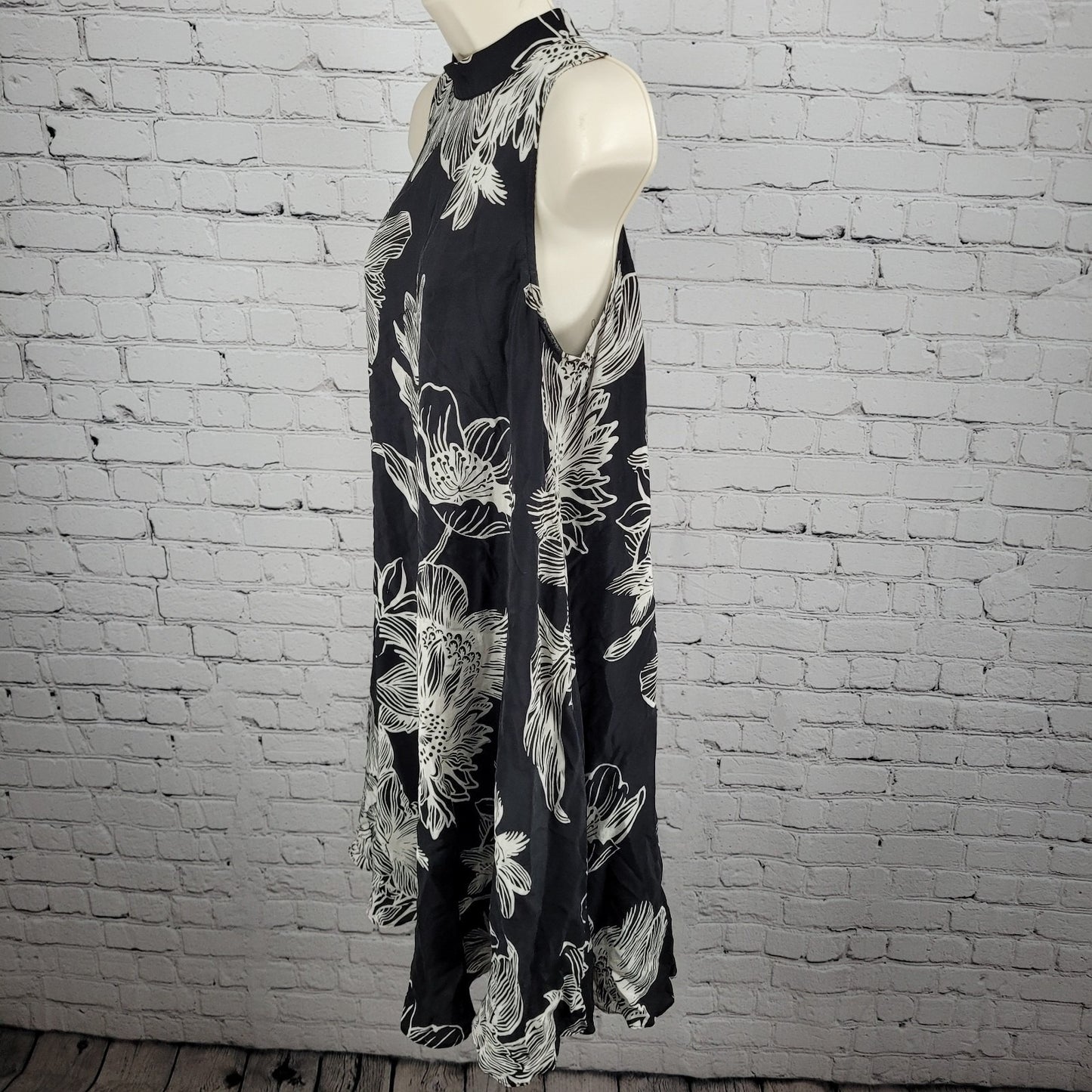 Maeve Anthropologie Black 100% Silk Floral Lightweight Sleeveless Dress Size XSP