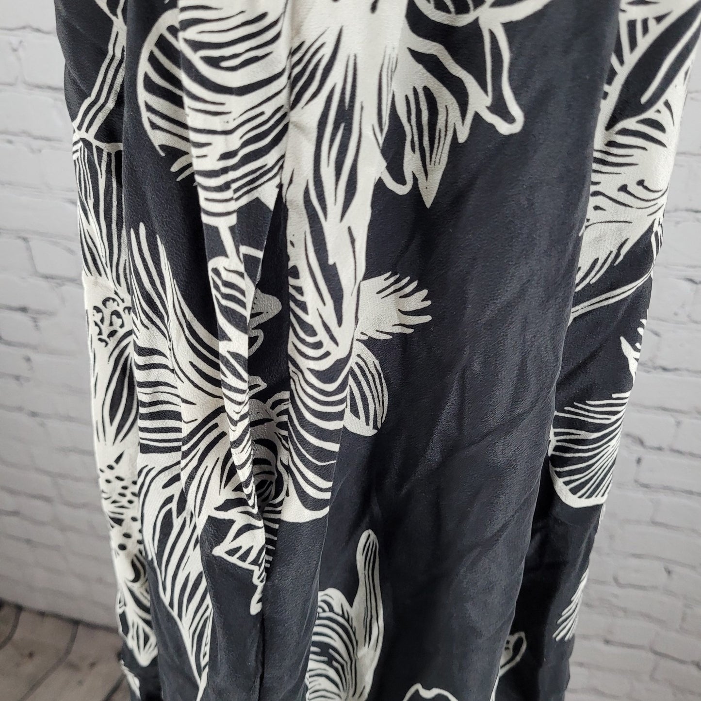 Maeve Anthropologie Black 100% Silk Floral Lightweight Sleeveless Dress Size XSP