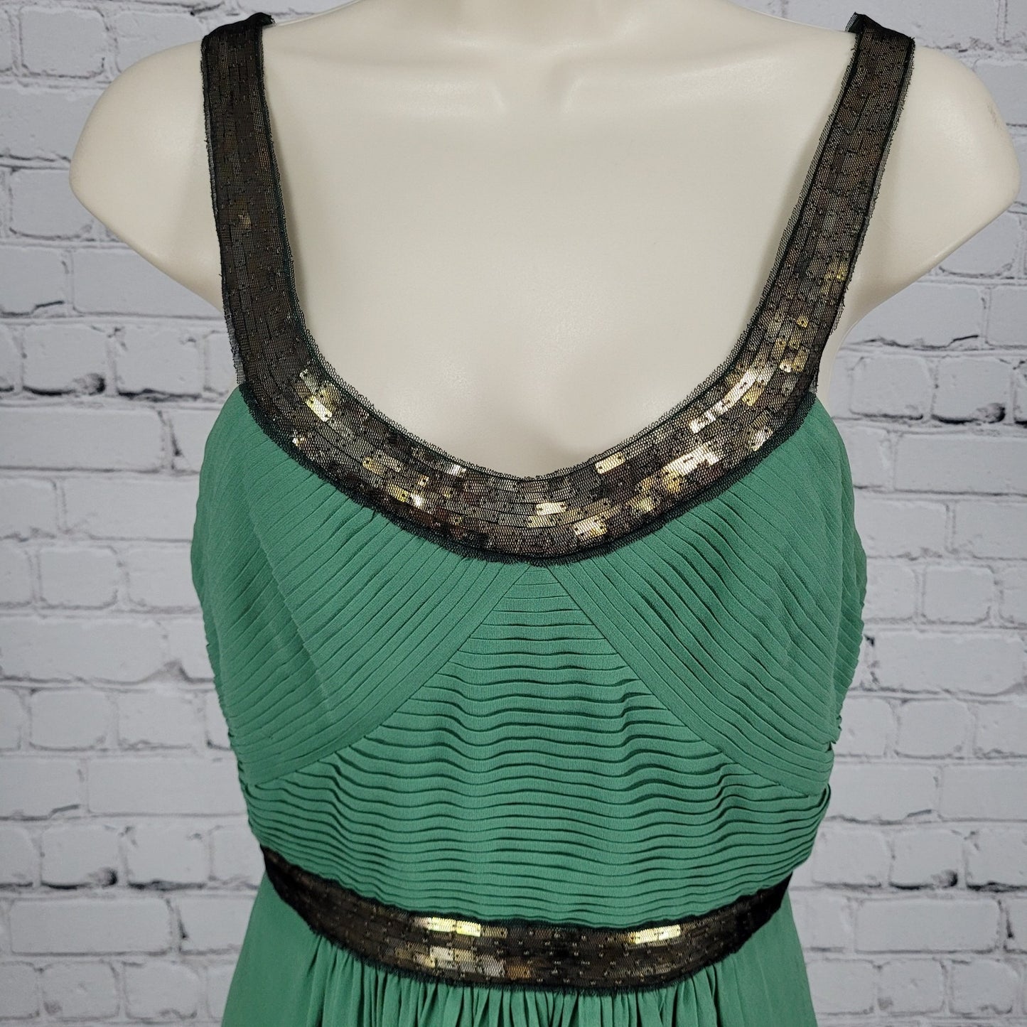 BCBG MAXAZARIA Green 100% Silk Chiffon Sleevelese Pleated Long Gown Dress 2