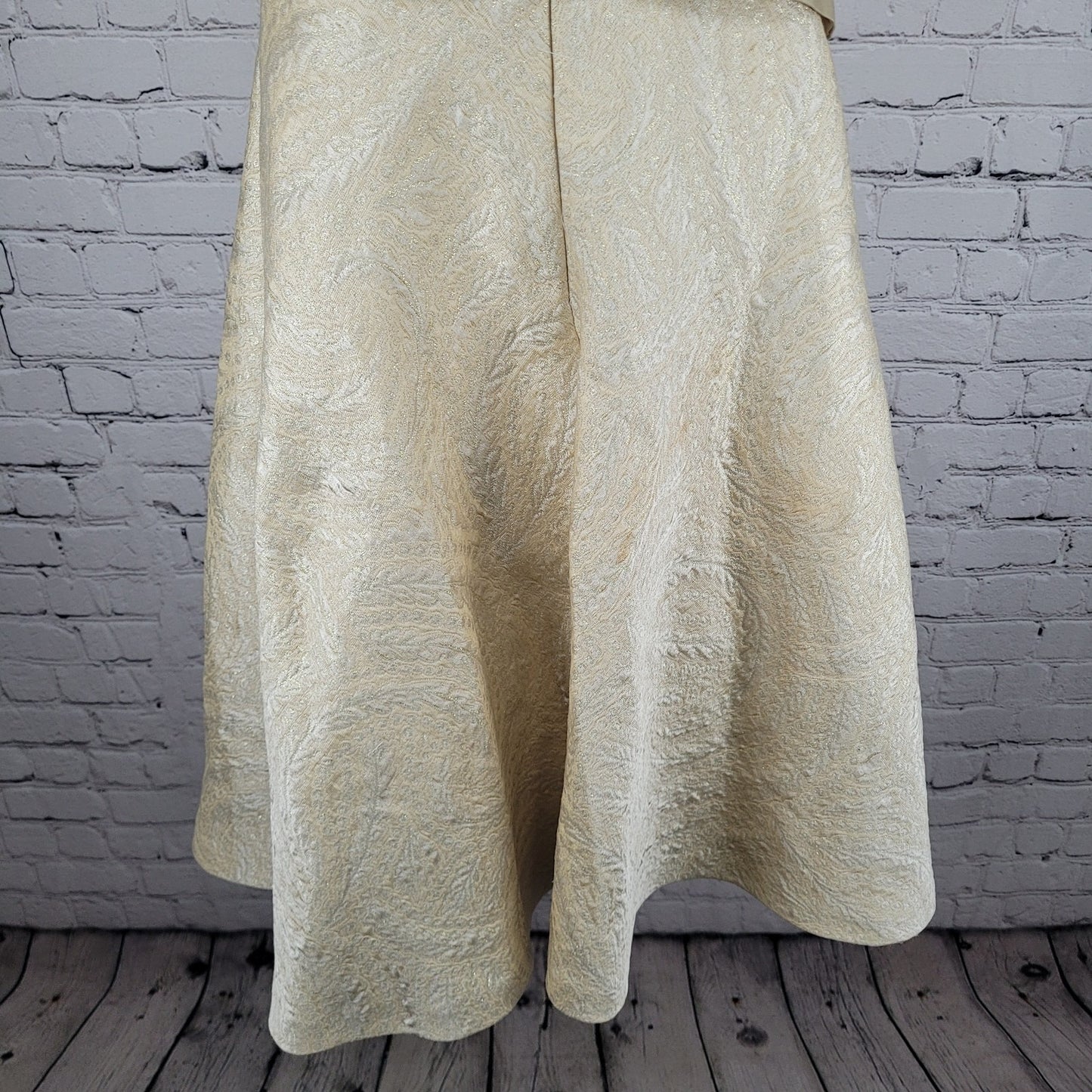 VTG David's Bridal Cream Gold Metallic Brocade Sleeveless Brooch A Line Dress 14