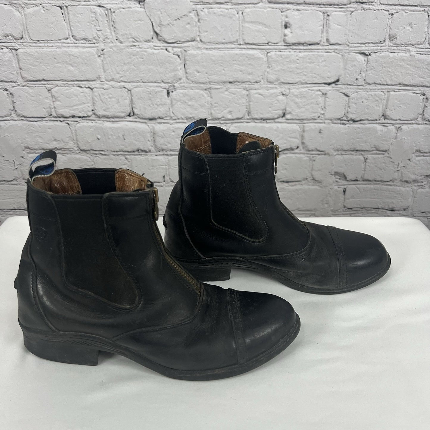 Ariat  Black Leather Devon Pro VX Short Riding Distressed Boots Women’s 9.5 B