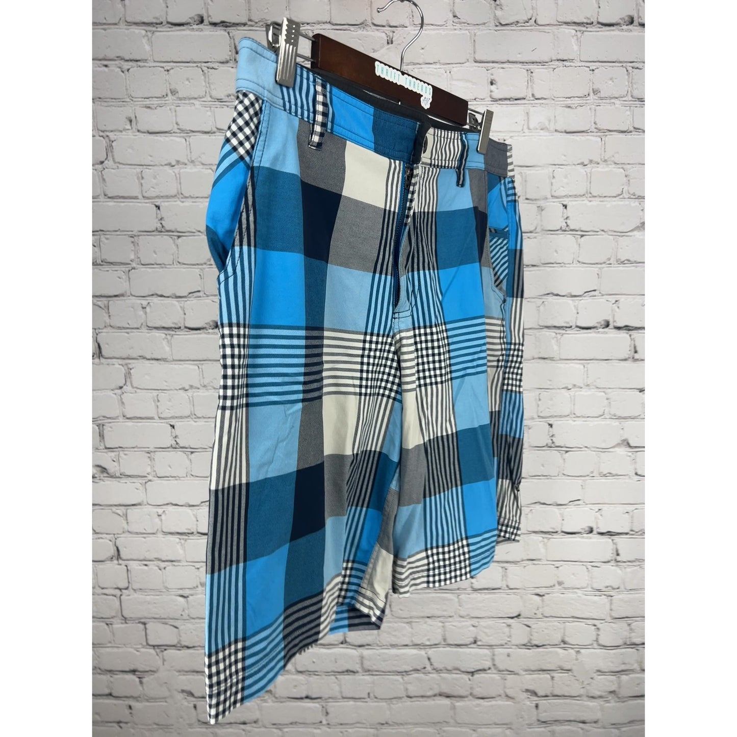 Lululemon Men's Blue Navy Plaid Lined Hybrid Board Walk Shorts 34 (32X10.5)