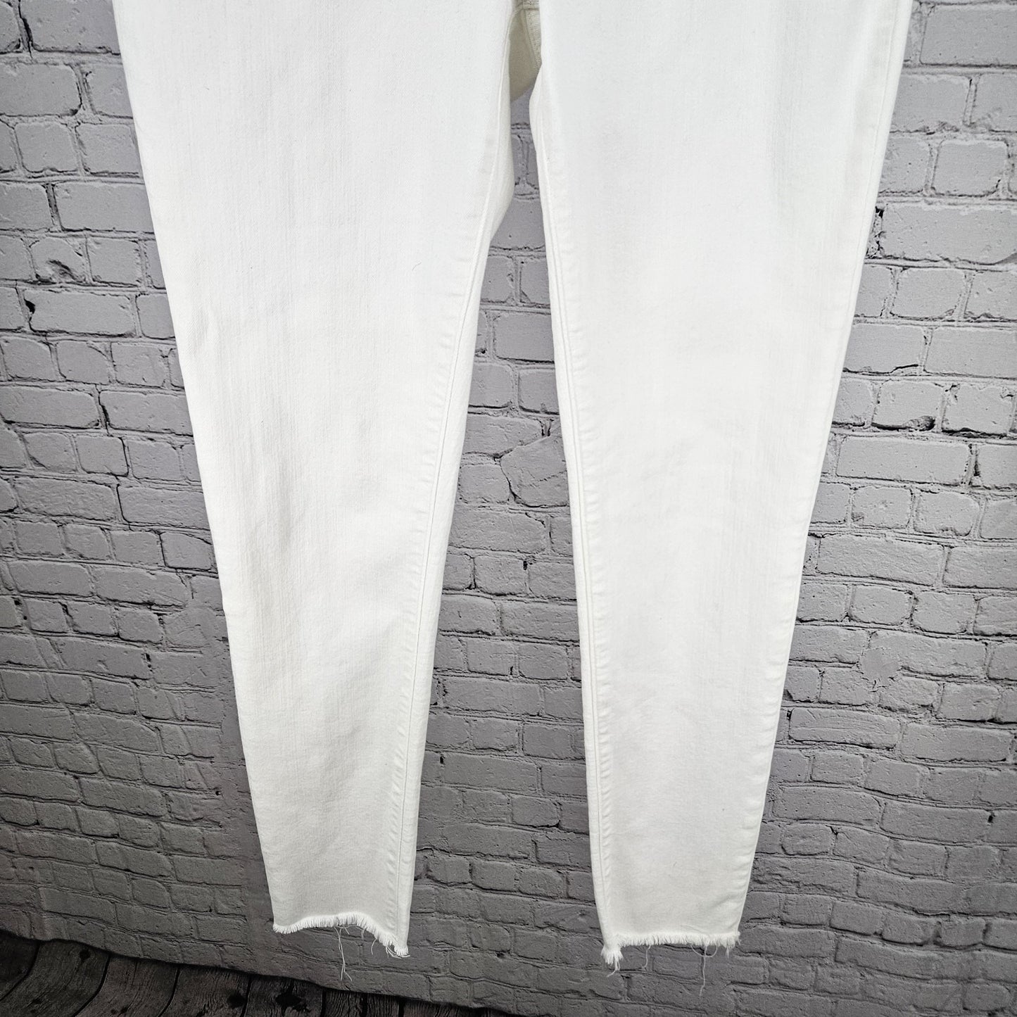 Madewell White Denim 9” Mid Rise Skinny Raw Hem Button Fly Jeans 30 (30x27.5)