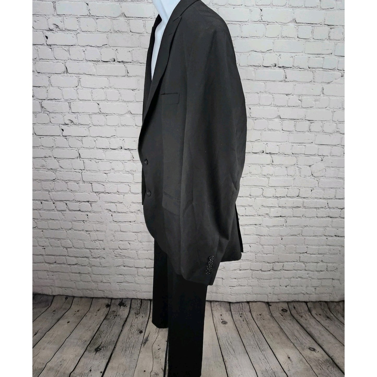 Beverly Hills Polo Club Black 2 Button Peak Full Suit 2 Piece Set 50R (42x30)