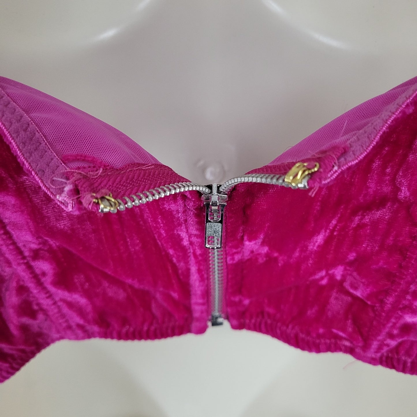 Urban Outfitters Pink Velvet Rhinestone Strap Boned Corset Crop Top Large *tear