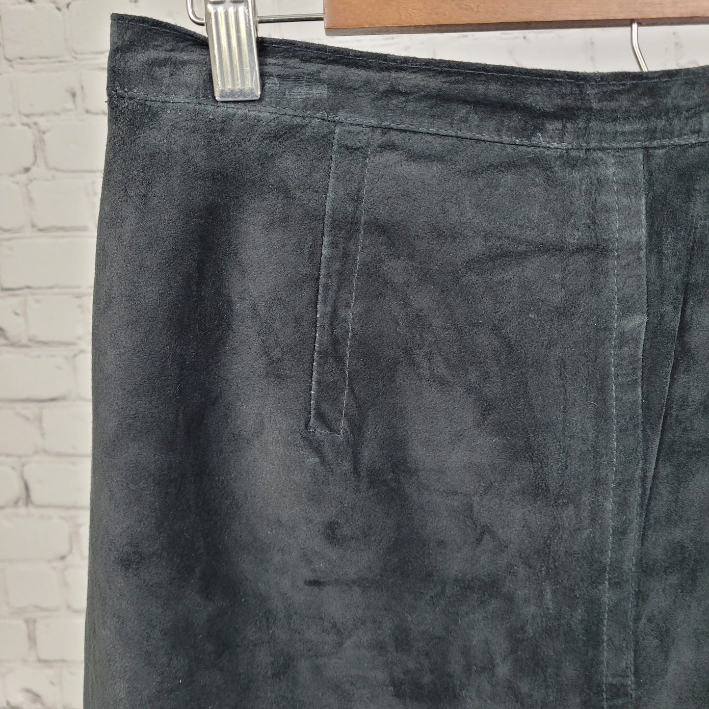 VTG Hunt Club Black Genuine Suede Leather Back Zip Button Lined Mini Skirt 14