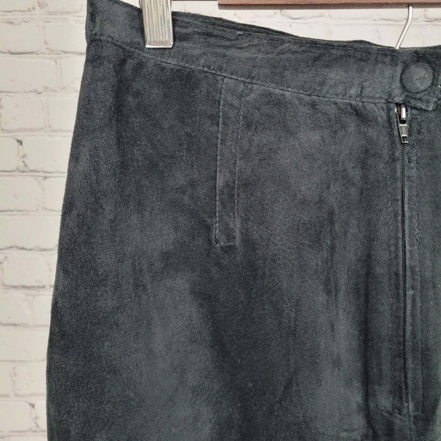 VTG Hunt Club Black Genuine Suede Leather Back Zip Button Lined Mini Skirt 14