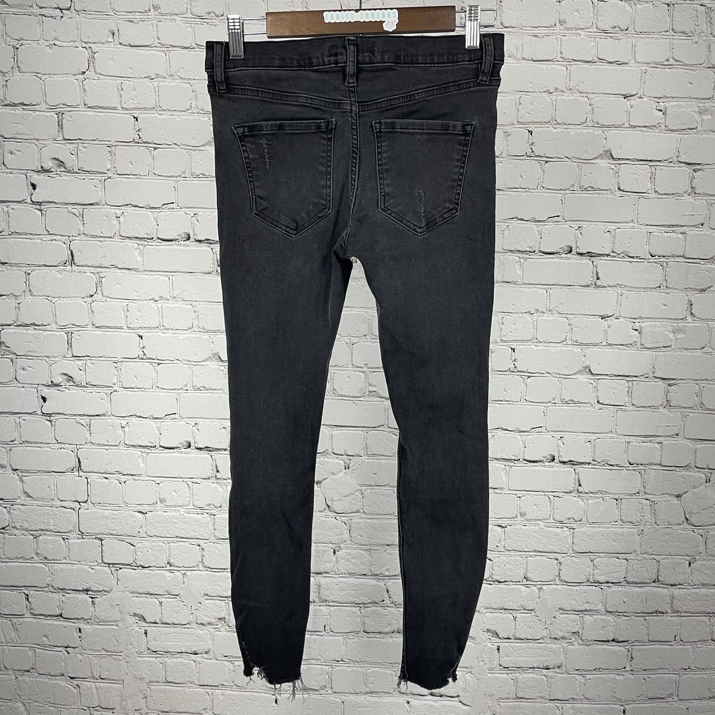 Free People Black Distressed Skinny Ankle Mid Rise Stretch Jeans Size 27 (28x25)