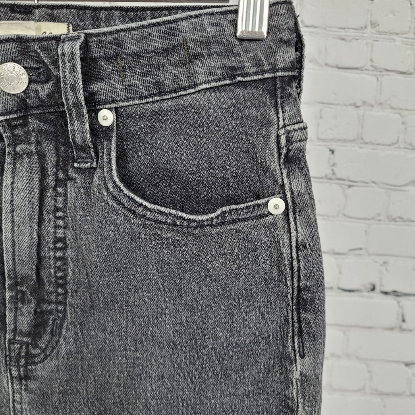 Madewell Grey Black Denim Curvy Perfect Vintage Straight Jean Raw Hem 24 (24x28)