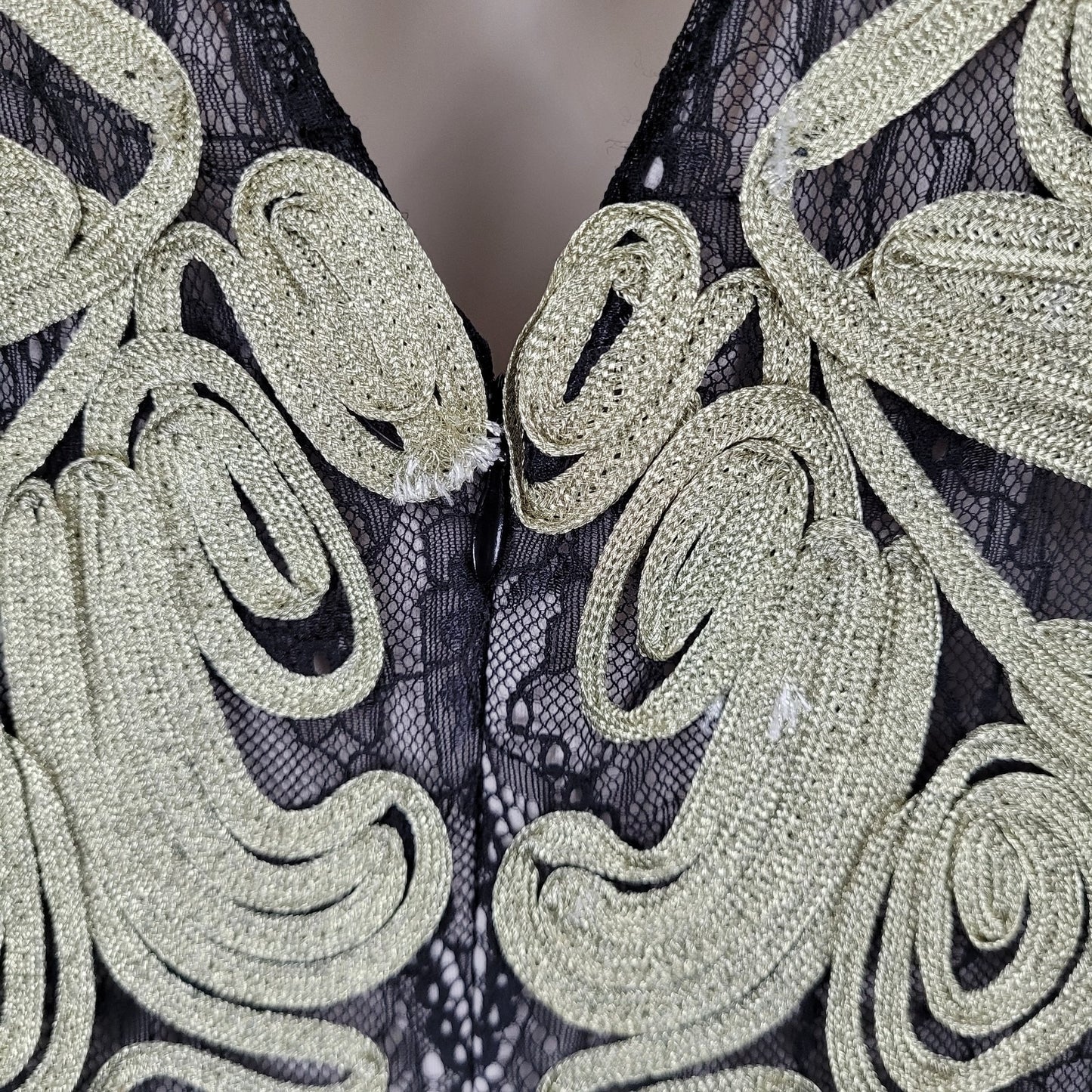 JS Collections Black Gold Overlay Lace Short Sleeve Lined Long Formal Dress 12