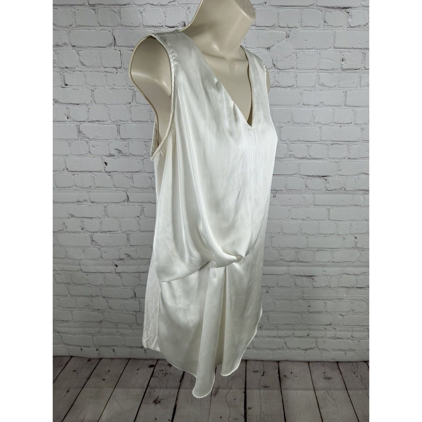 Dolan Anthropologie Left Coast Collection White Sleeveless Satin Front Blouse XS