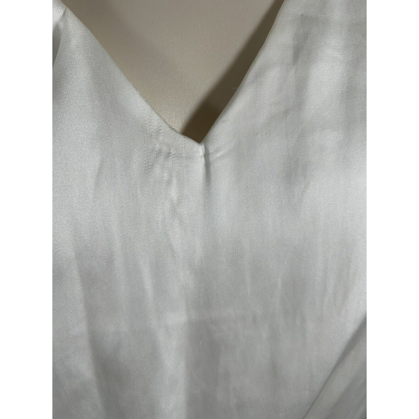 Dolan Anthropologie Left Coast Collection White Sleeveless Satin Front Blouse XS