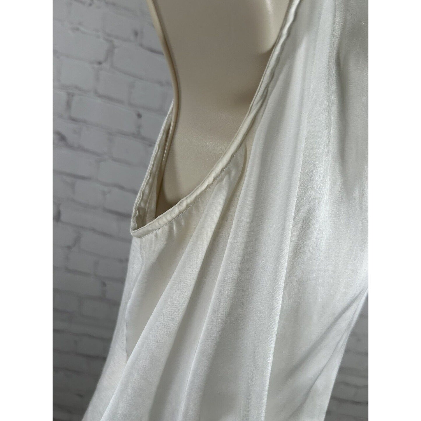 Dolan Anthropologie Left Coast Collection White Sleeveless Satin Front Blouse XS