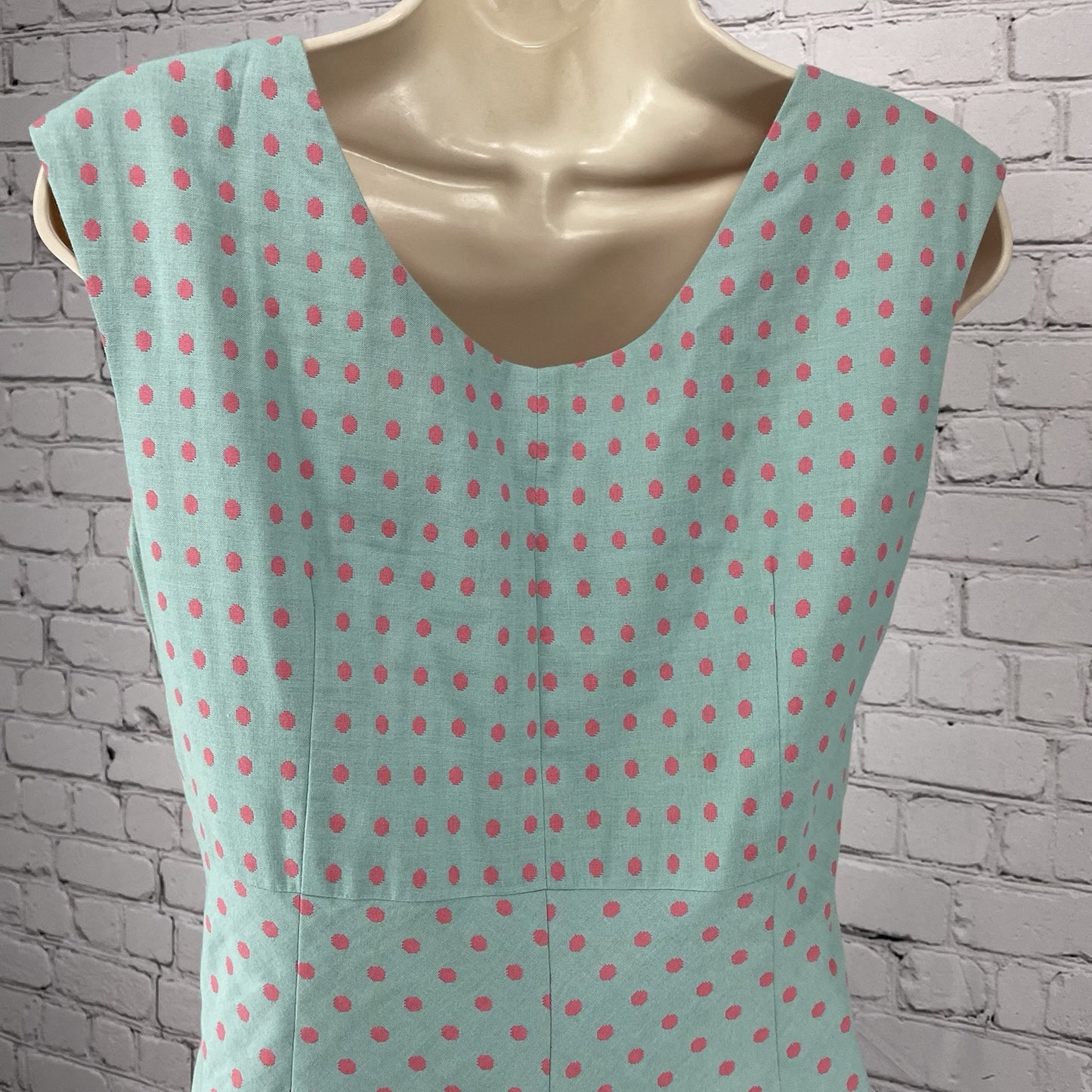 J Peterman Blue Pink Polka Dot 100% Cotton A Line Sleeveless Zipped Dress Size 6
