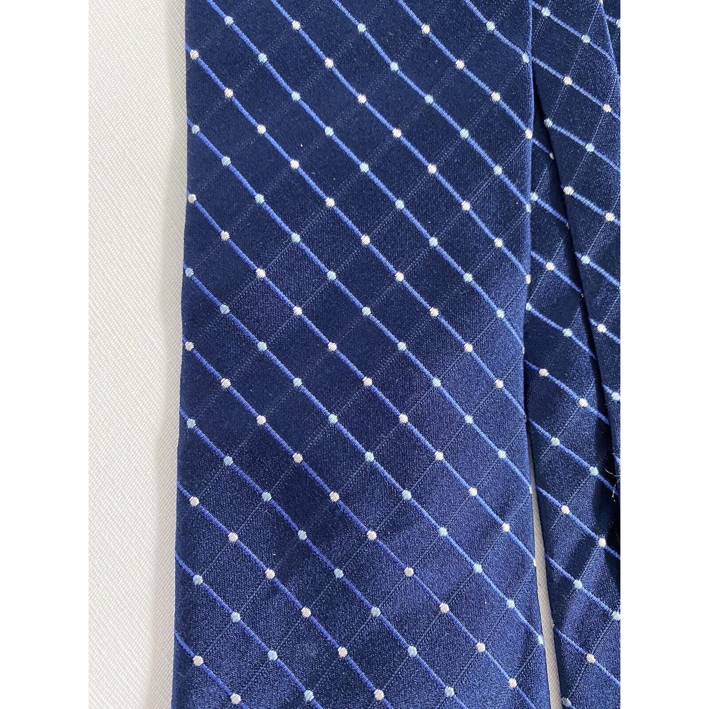 Geoffrey Beene Blue Diamond 100% Silk Handmade Neck 59” x 3.25”